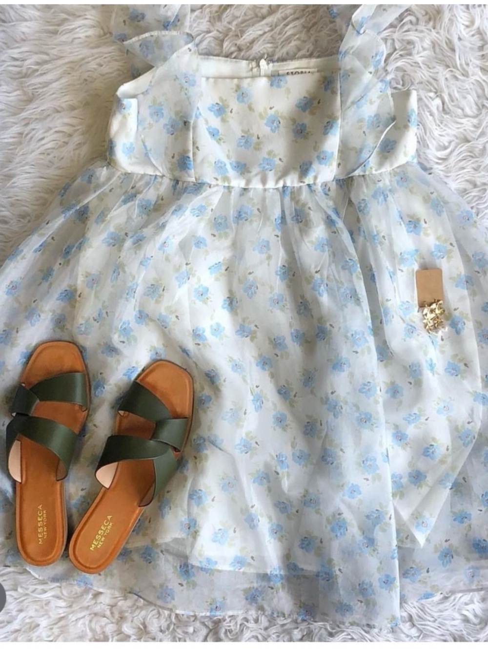 Storia Alicia Short Floral Empire waist  Babydoll Dress -medium